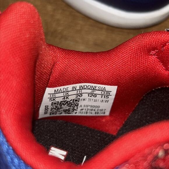 ADIDAS X MARVEL FORTARUN 2.0 SPIDER-MAN CLOUDFOAM SHOES Size 5 - Picture 8 of 11